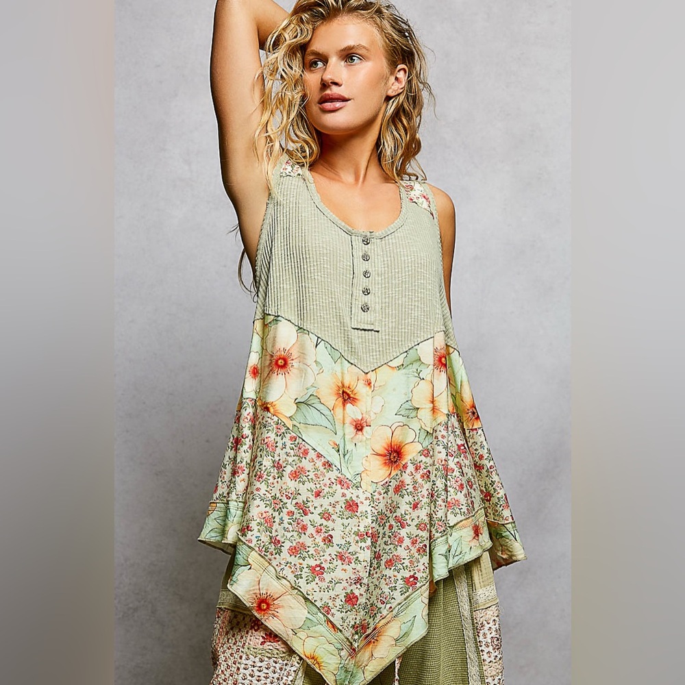 POL Round Neck Ribbed Tank with Woven Print Patch